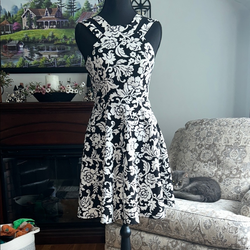 B Darlin Monochrome Floral Mini Dress